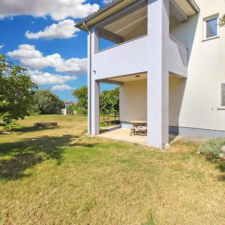 Tamara 2397 Apartment