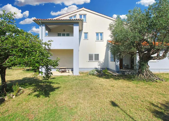 아파트 Tamara 2397 *