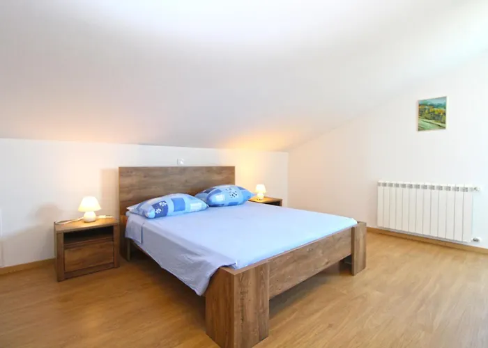 아파트 Tamara 2397 *